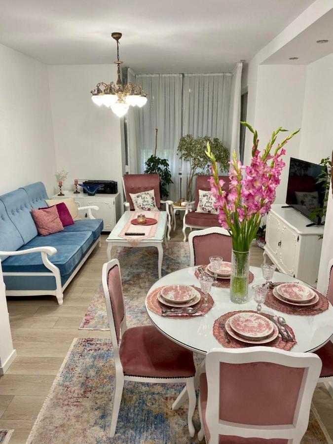 Crystal Rose - Center Apartment Σκόπια Εξωτερικό φωτογραφία
