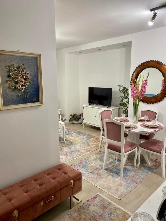Crystal Rose - Center Apartment Σκόπια Εξωτερικό φωτογραφία